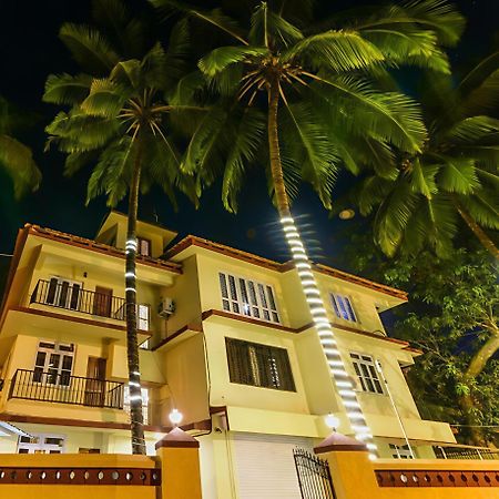 Ocean Walk Apartments 2Bhk Calangute Buitenkant foto