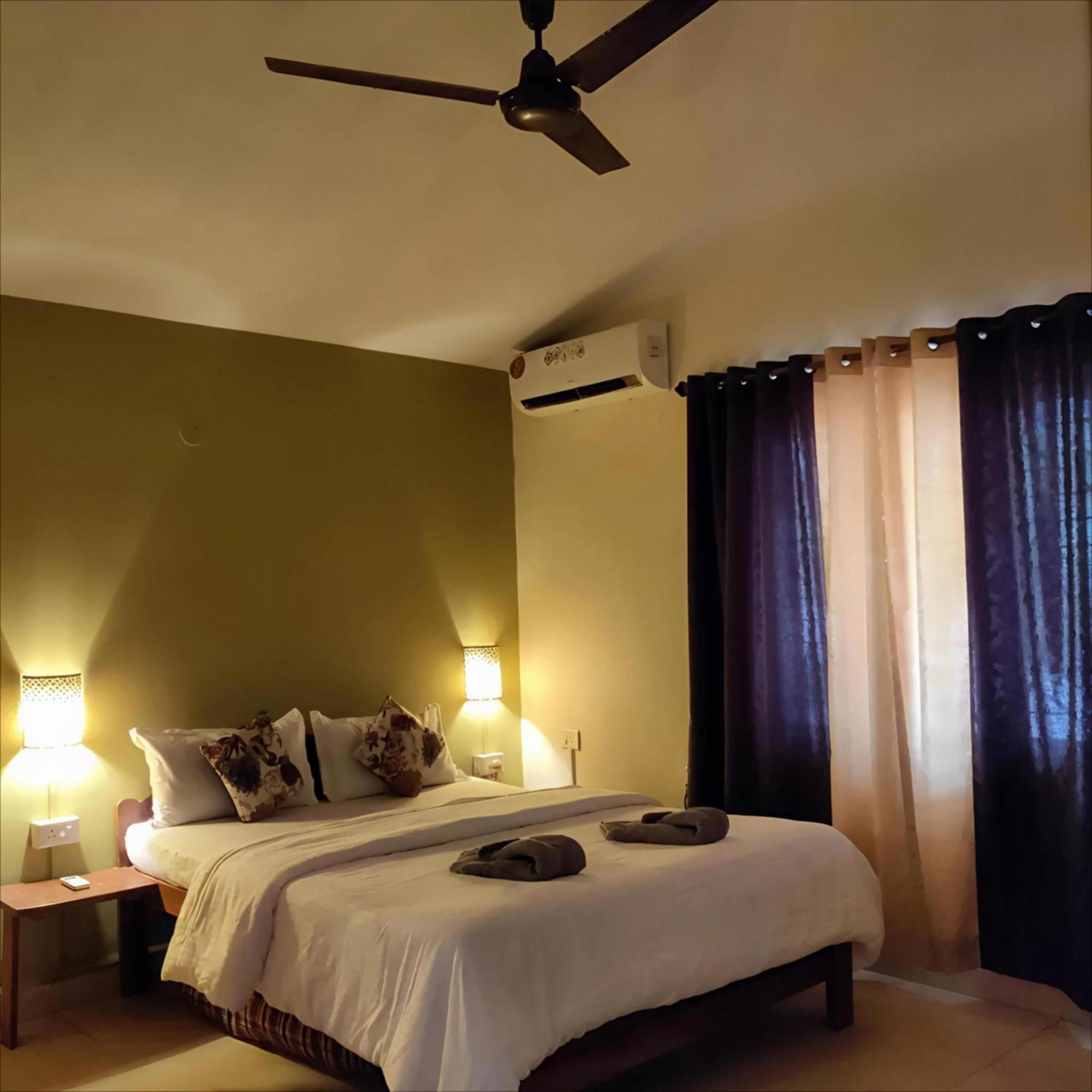 Ocean Walk Apartments 2Bhk Calangute Buitenkant foto